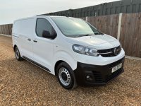 VAUXHALL VIVARO