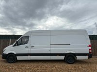 MERCEDES-BENZ SPRINTER